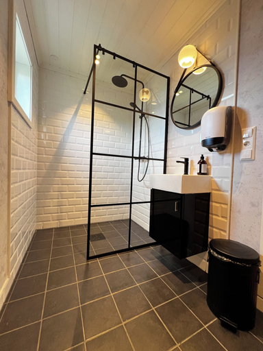 Bathroom 3, Segelsund Gjestehus, Fosnes