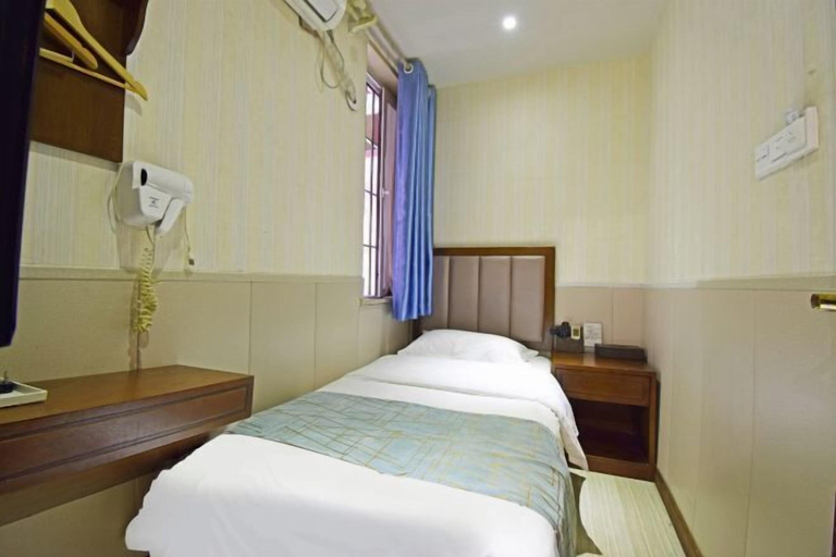 Bedroom 2, Jinyang Jincheng Hotel, Chongqing