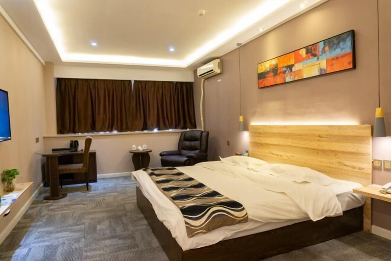 Bedroom 3, Loft Hotel, Weifang