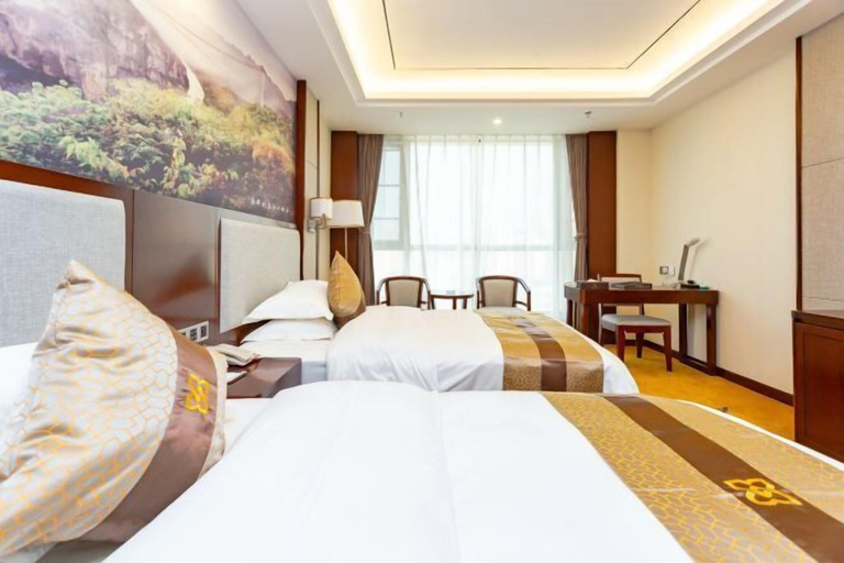 Bedroom 3, Tongxin Hotel, Qianxinan Buyei and Miao