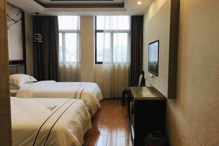 Bedroom 10