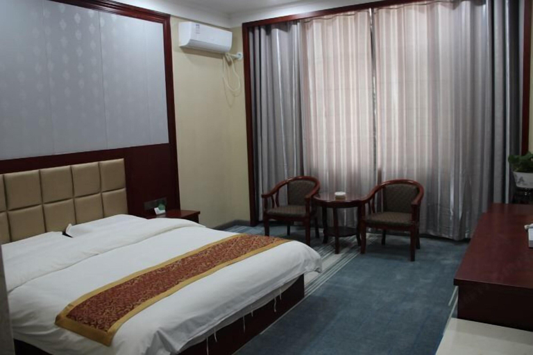 Bedroom 3, Hengxiang Hotel, Jiuquan