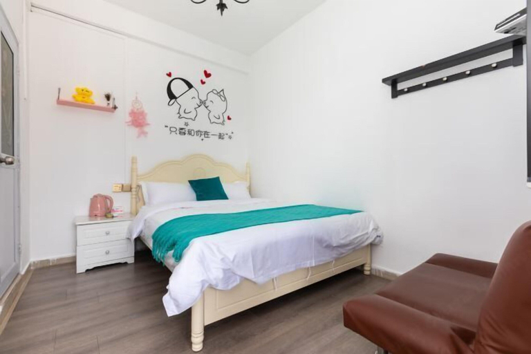 Bedroom 3, Xiang Xie Li She Inn, Shenzhen