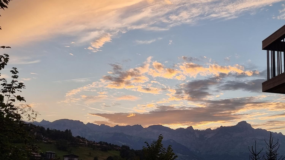 Others 2, Chalet du Vernay, Haute-Savoie