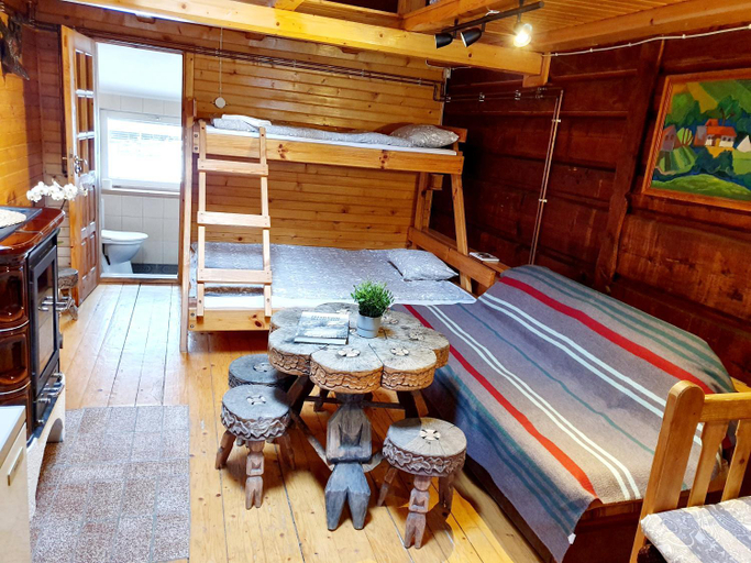 Bedroom 2, Raj Helmuta, Bieszczady