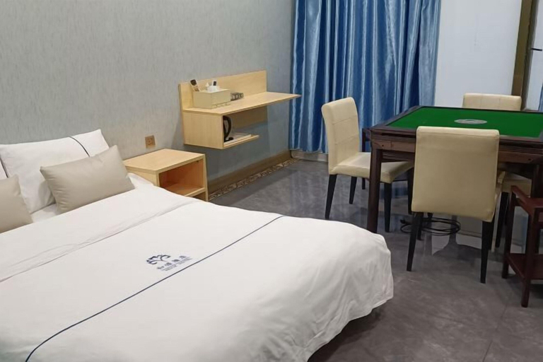 Bedroom 2, He Xie Hotel, Zhuhai