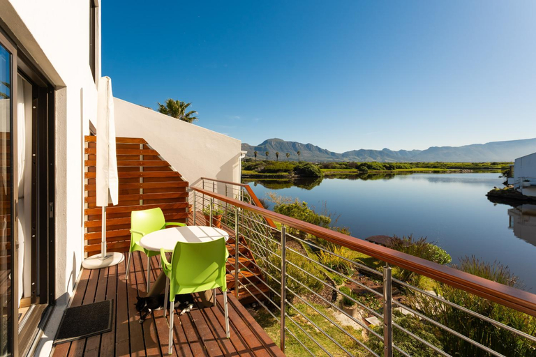 Facilities 4, Vlei Cove Guesthouse, City of Cape Town