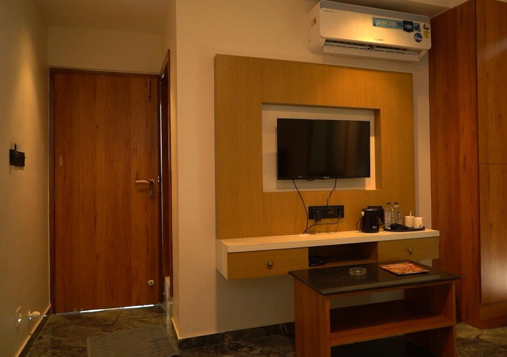Others 4, Hotel OM Tapovan, Gandhinagar
