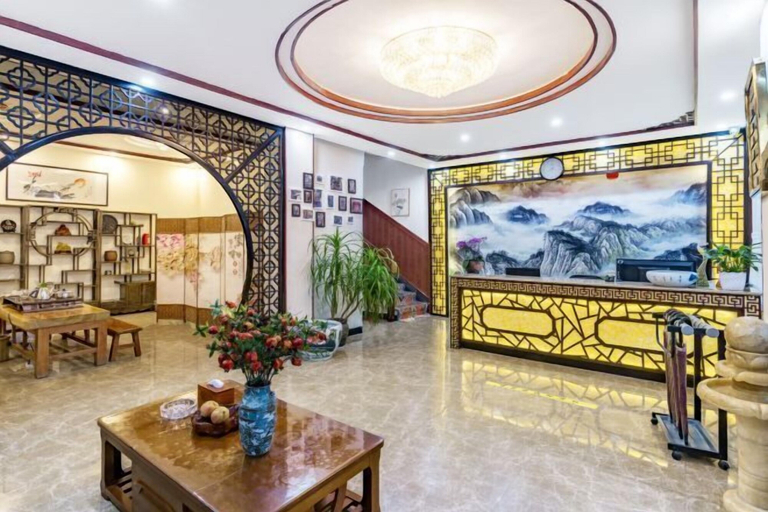 Others 5, Jiaxin Hotel, Honghe Hani and Yi