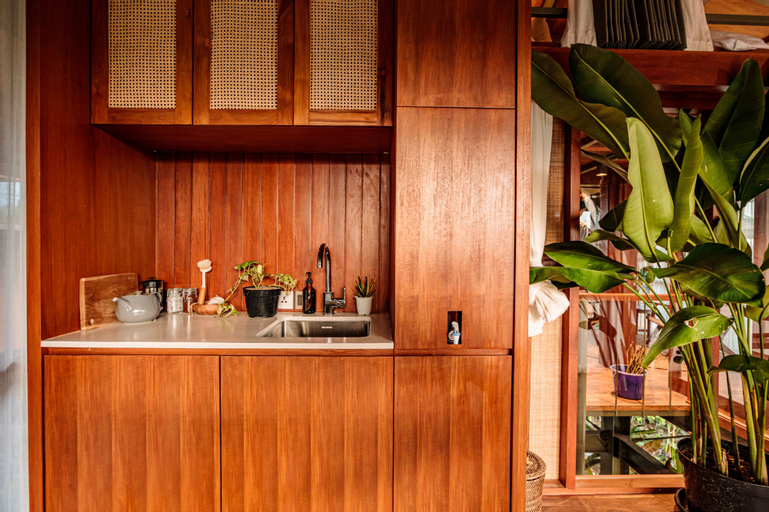 Dining Room 19