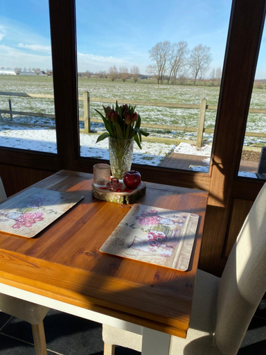 Others 3, B&B 't Hoveke, West-Vlaanderen