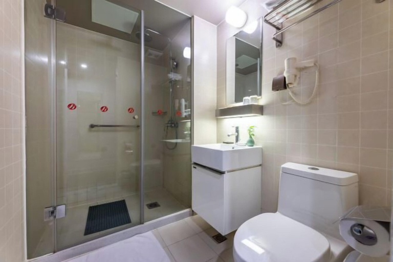 Bathroom 3, Jinjiang Inn Select Suzhou Shengze Sunhuxilu Hotel, Suzhou