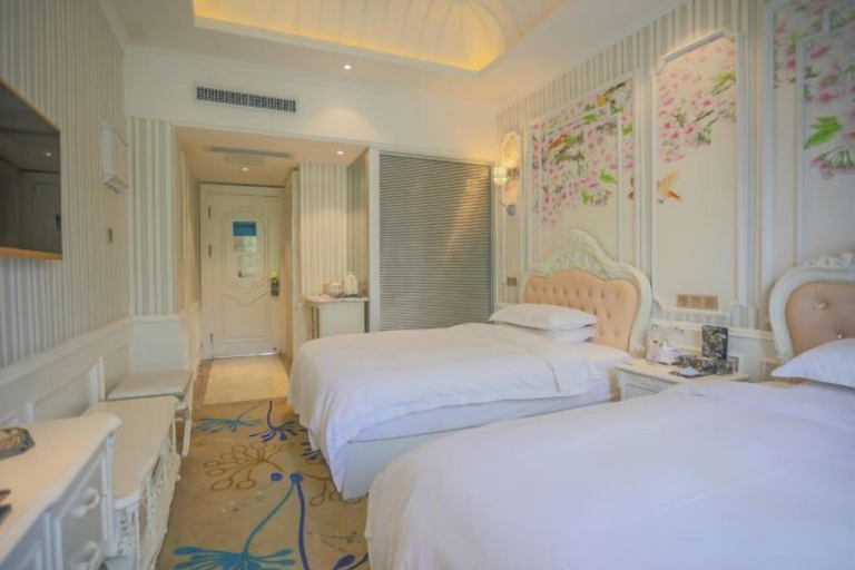 Bedroom 3, Nanhu Garden Hotel, Guiyang