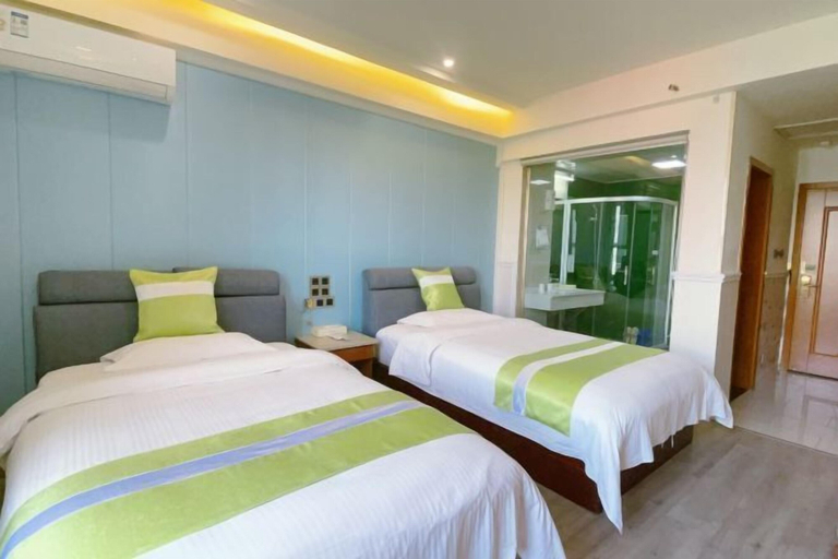 Bedroom 3, GreenTree Inn (Lezhi County Government Branch), Ziyang