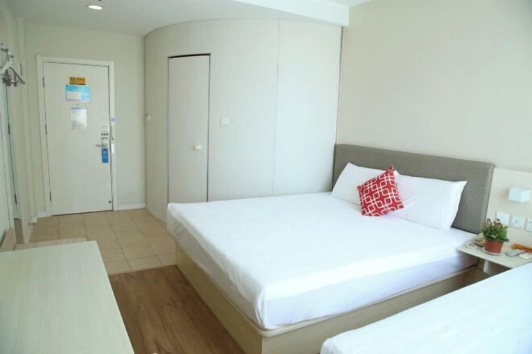 Bedroom 3, Ruijing Hotel, Binzhou