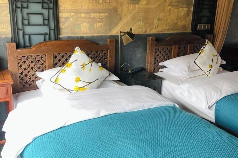 Bedroom 3, Ten Courtyard Inn, Lijiang