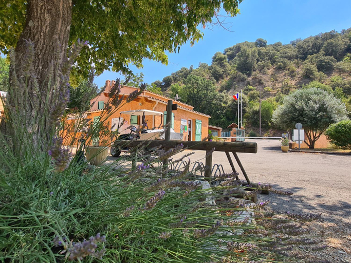 Others 5, Camping Tikayan L'Oxygene, Alpes-de-Haute-Provence