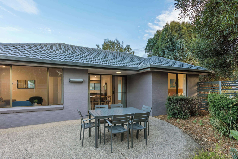 Exterior & Views 2, Club Wyndham Seven Mile Beach, Clarence