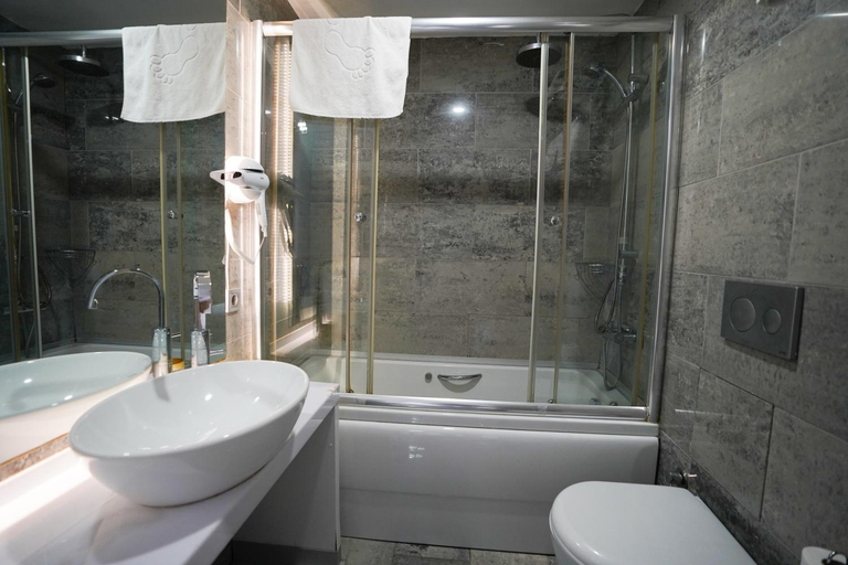 Others 4, Time Hotel Mecidiyeköy, Beşiktaş