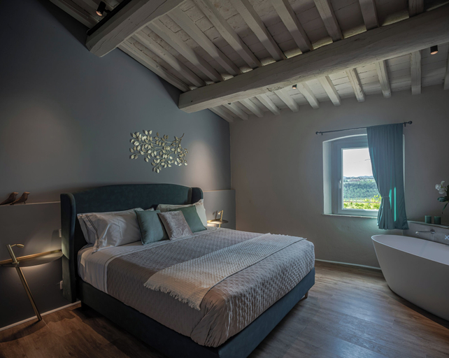 Bedroom 4, Borgo Elissa, Florence