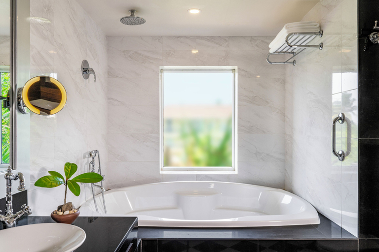 Bathroom 5, Heritance Ahungalla, Balapitiya