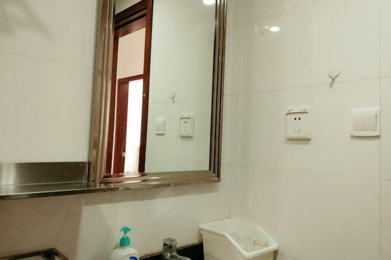 Bathroom 4, Jiayuan Apartment (Linhecun), Guangzhou