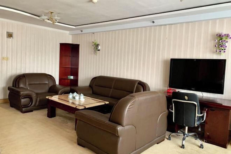 Others 5, Siziwang Hotel, Ulaan Chab