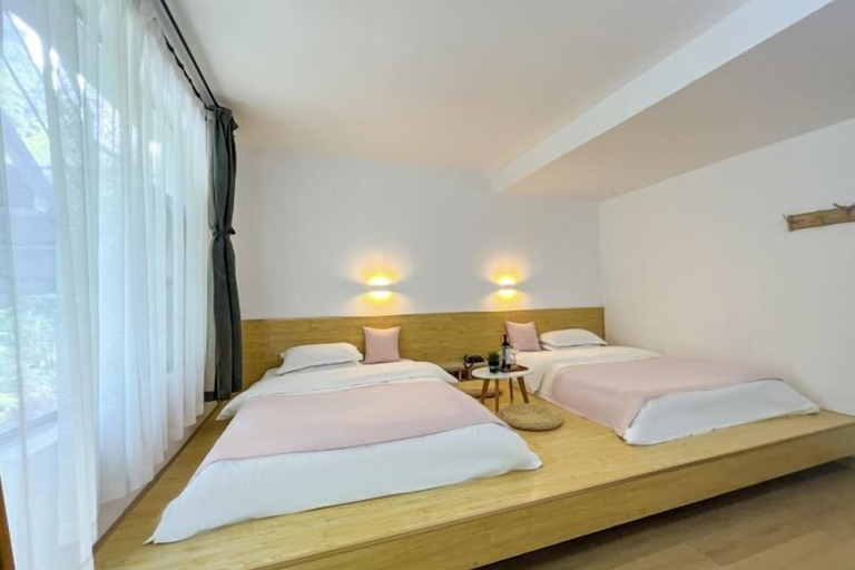 Bedroom 3, Yangshuo Xitian Yueshan Homestay (Eternal Love Store), Guilin