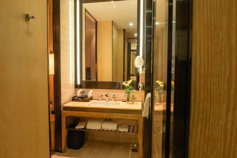 Bathroom 4, Garden Hotel, Jiangmen
