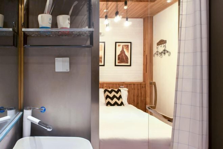 Bathroom 2, WuzhenThose Years, Those Events, Those People, Jiaxing