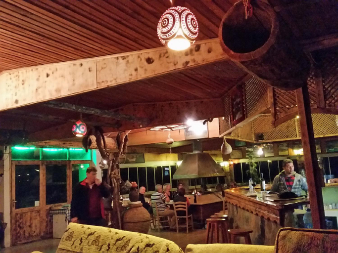Food & Drinks 4, Selenes Pansiyon, Milas
