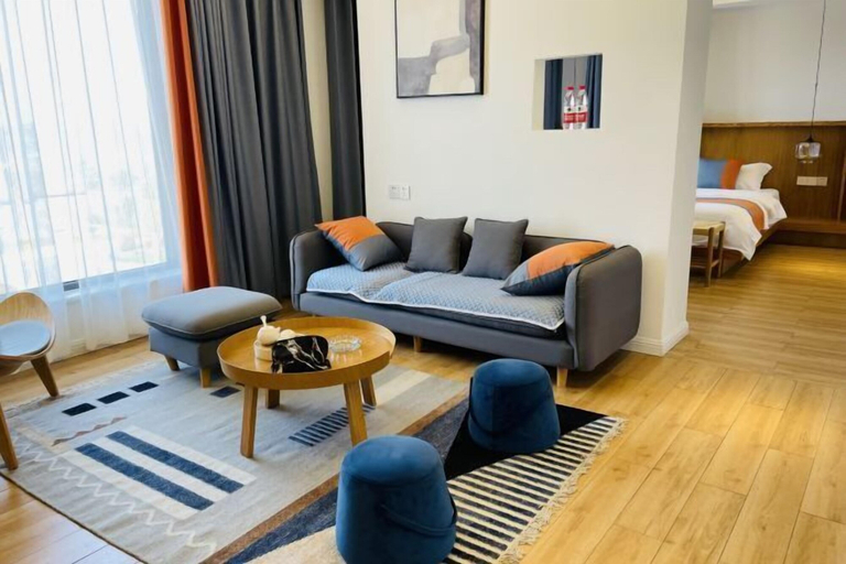 Others 5, Home Stay in Drizzle, Jinhua