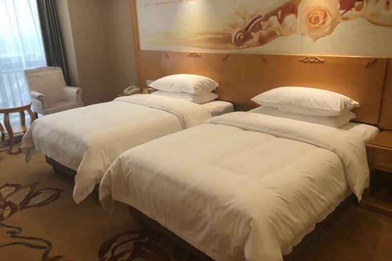 Bedroom 3, Vienna Hotel (Qingyuan Yingde Yicui Plaza), Qingyuan