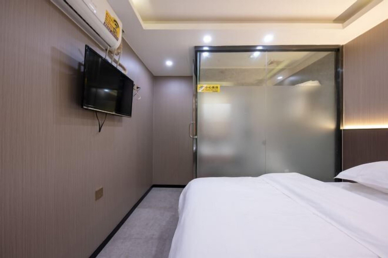 Bedroom 20