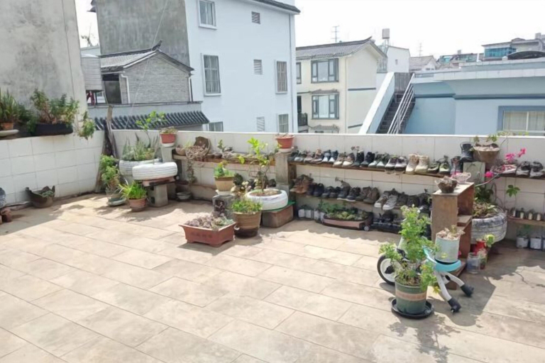 Others 5, Beret B&B, Baoshan