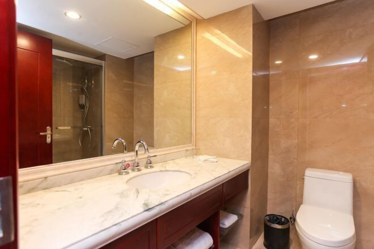Bathroom 4, Taihua Hotel, Nantong