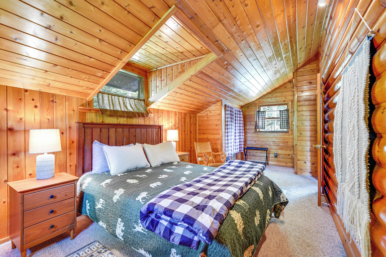 Bedroom 2, Saranac Lake Cabin w/ Deck: Pets Welcome!, Essex