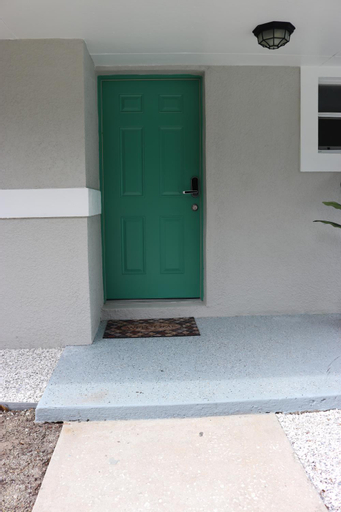 Hidden Emerald-Apartment with Kitchen and Laundry, Polk