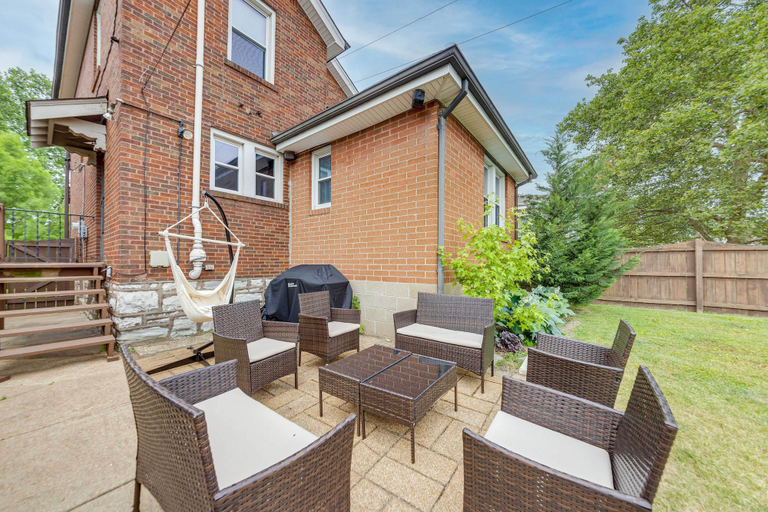 Others 1, Pet-friendly St Louis Home w/ Grill & Backyard, Saint Louis