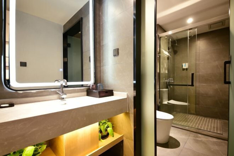 Bathroom 3, Homeinn Ease Hotel (Enshi Railway Station), Enshi Tujia and Miao