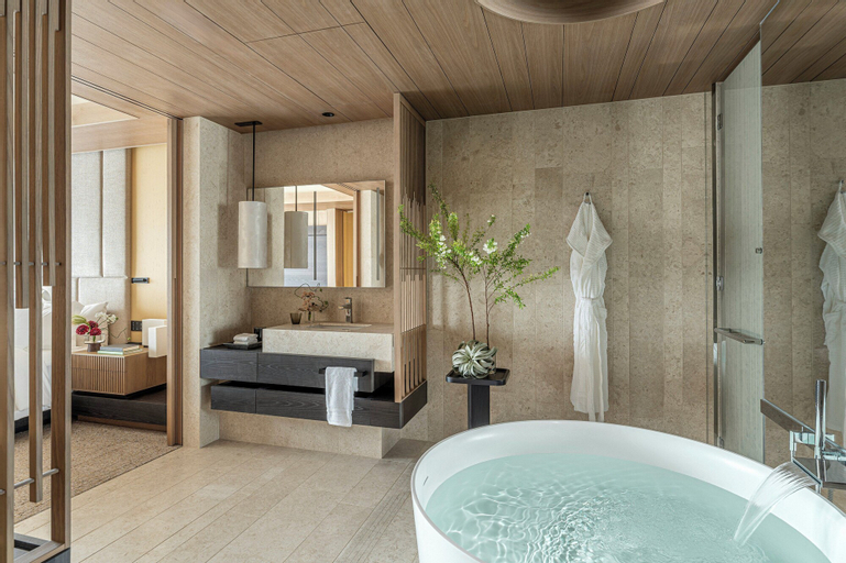 Bathroom 9