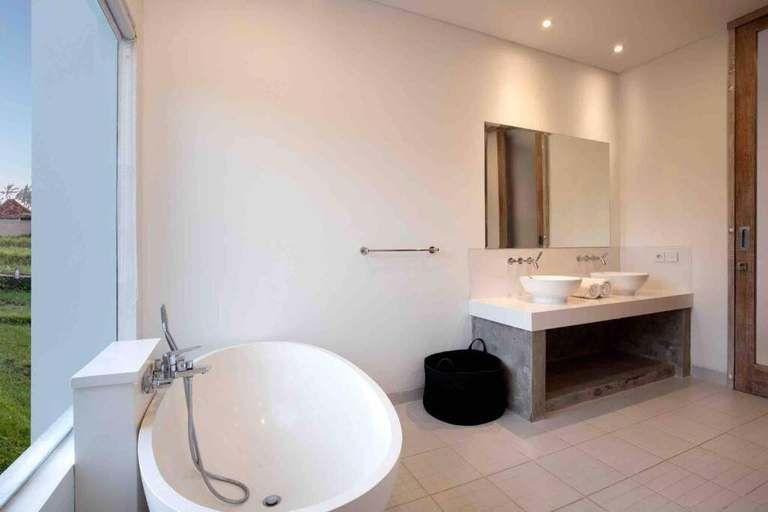Others 2, Green Villa A, brand new villa near central Ubud., Gianyar