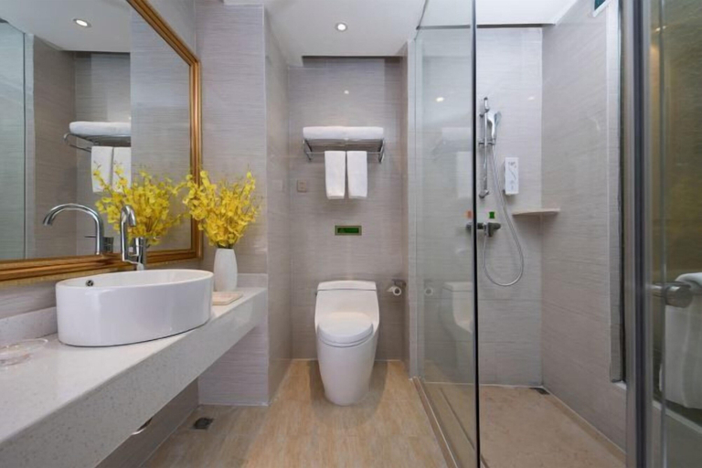 Bathroom 9