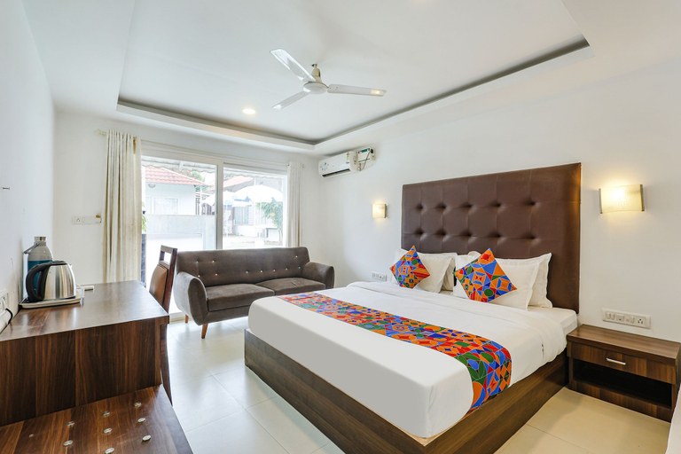 Bedroom 1, Fabhotel Serenity Sand Resort, North Goa