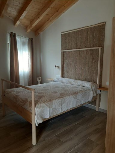 Others 2, Apartamentos San Juan, Cantabria