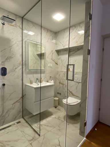 Bathroom 3, MarAzul Apartments, Povljane
