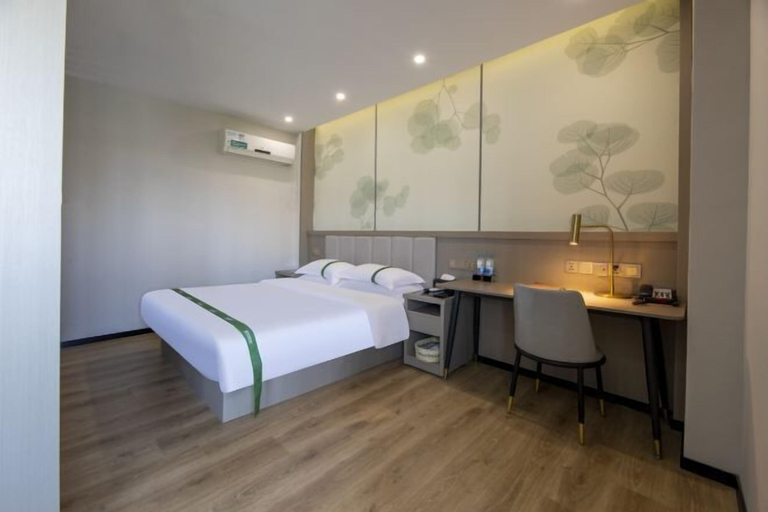 Bedroom 2, GreenTree Hotel (Rugao Zhongjiao Meilucheng), Nantong
