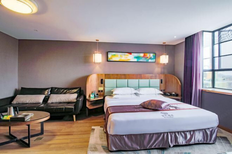 Bedroom 3, Huangting Hotel, Yongzhou