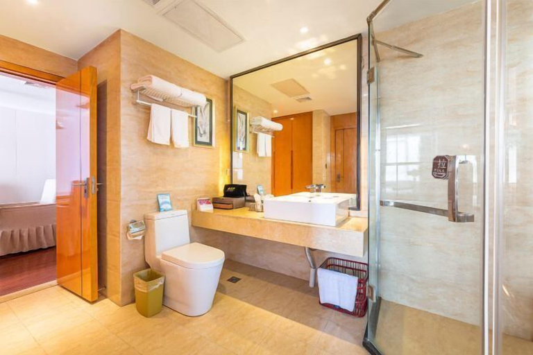Bathroom 4, Kailisi Army for the Hotel, Zunyi