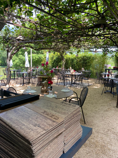 Food & Drinks 4, Restaurant et Chambres d'Hotes La Ferme de Cornadel, Gard